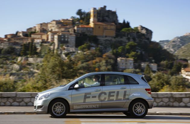 Mercedes B-Klasse F-Cell:
Tec Day 2009 Mercedes Benz B Klasse F-Cell